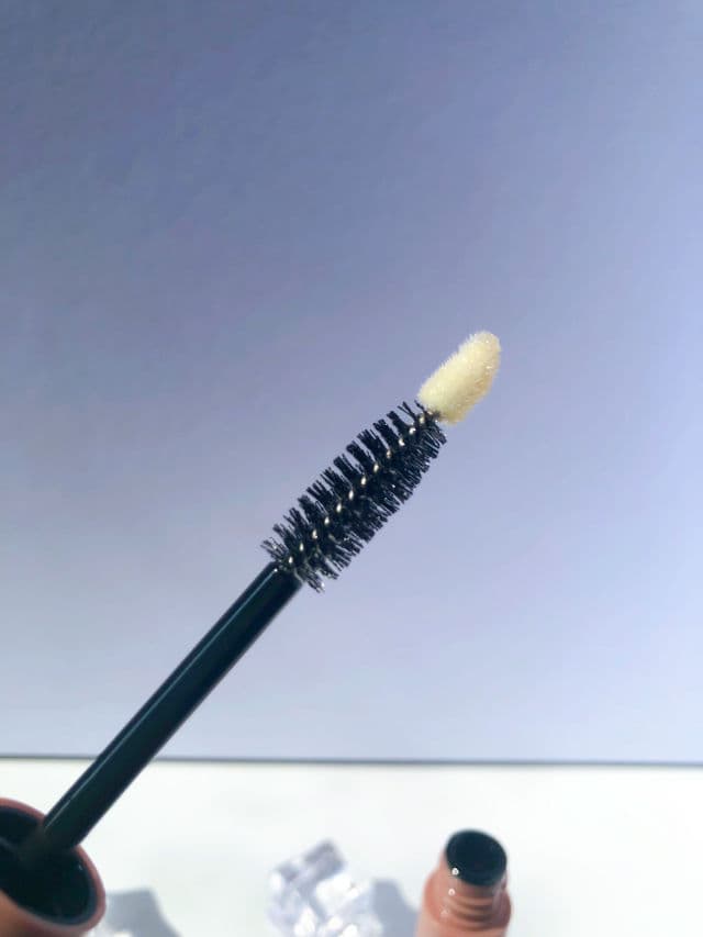 Nutrishe Nutrilash Eyelash & Eyebrow Serum review photo by HafidzahZA