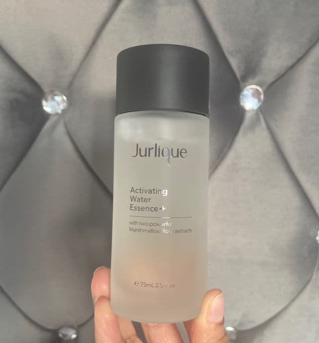 Jurlique Activating Water Essence review photo by scarlet1