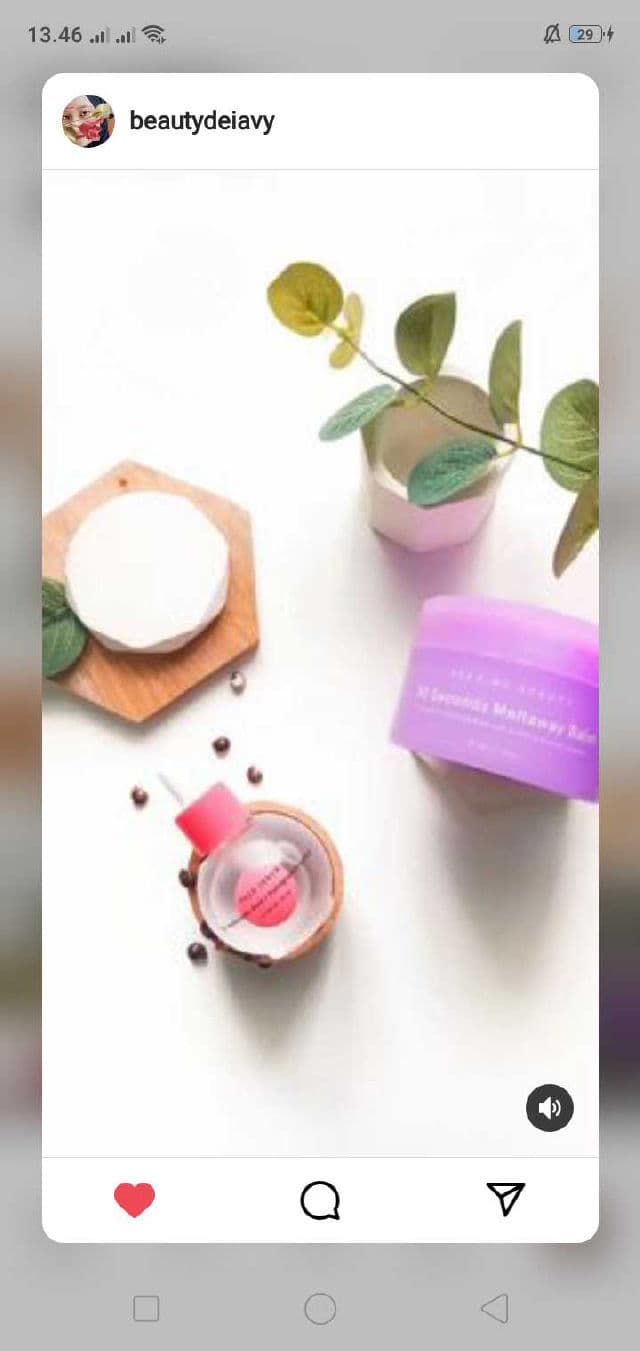 Dear Me Beauty Hyaluronic Acid + Pomegranate Extract Face Serum review photo by BeautyDeiavy