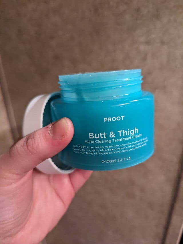 PROOT Butt & Thigh Acne Clearing Spot Treatment Cream review photo by beachling