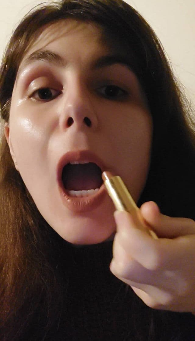 Essence This Is Nude Lipstick 05 Legendary review photo by natiLar