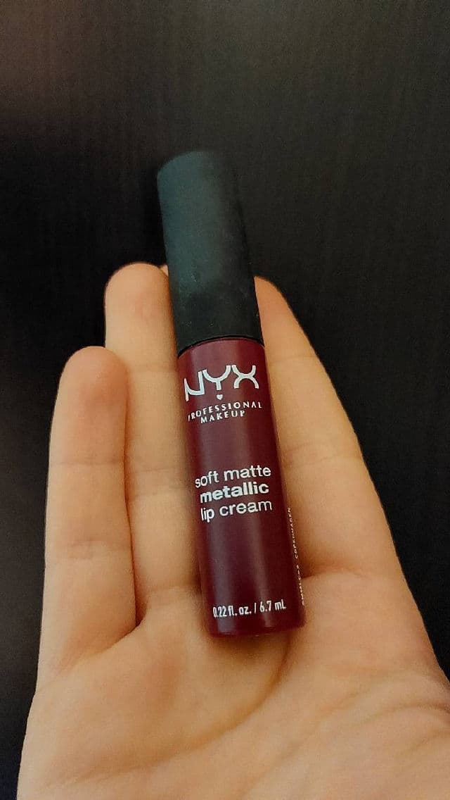 Nyx Cosmetics Soft Matte Lip Cream review photo by natiLar