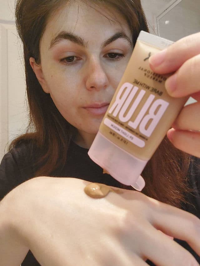 Nyx Cosmetics Bare With Me Blur Tint Foundation review photo by natiLar