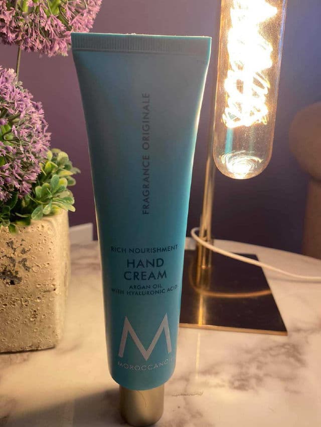 Moroccanoil Hand Cream Fragrance Originale review photo by natiLar