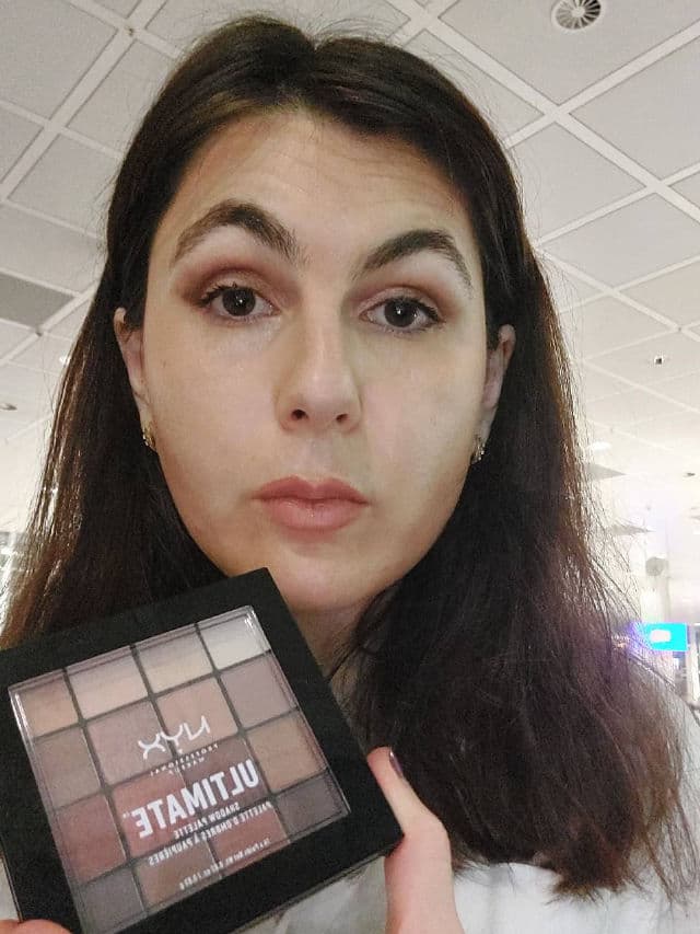 Nyx Cosmetics Ultimate Eyeshadow Palette review photo by natiLar