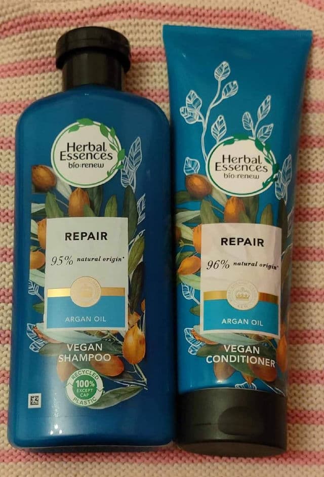 Herbal Essences Repair Argan Oil of Morocco Shampoo review photo by natiLar
