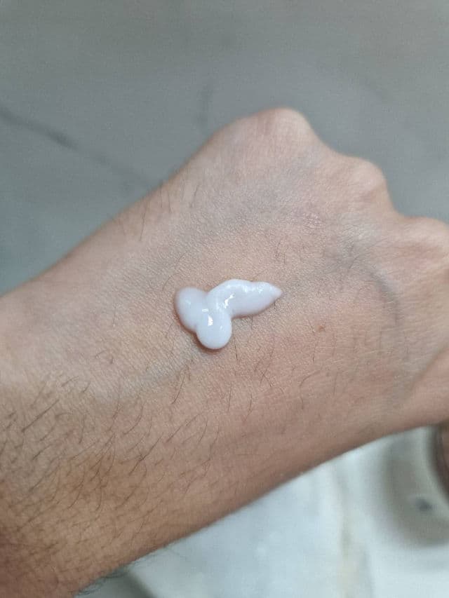 Cetaphil Daily Oil-Free Facial Moisturizer SPF 35 review photo by Beautyskin93