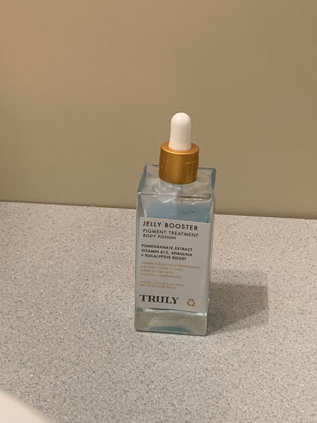 Truly Jelly Booster Pigment Treatment Body Potion review photo by mcstylebeautyk