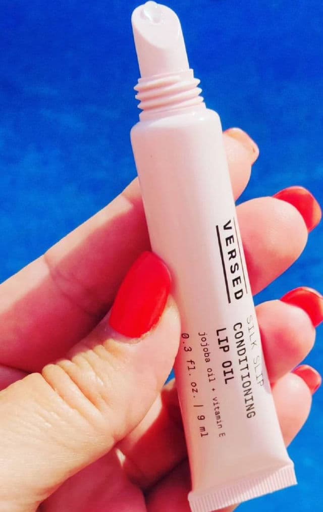 Versed Silk Slip Conditioning Lip Oil review photo by beautytimeglow