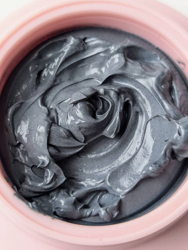 KYLIE SKIN Detox Face Mask review photo by doreen