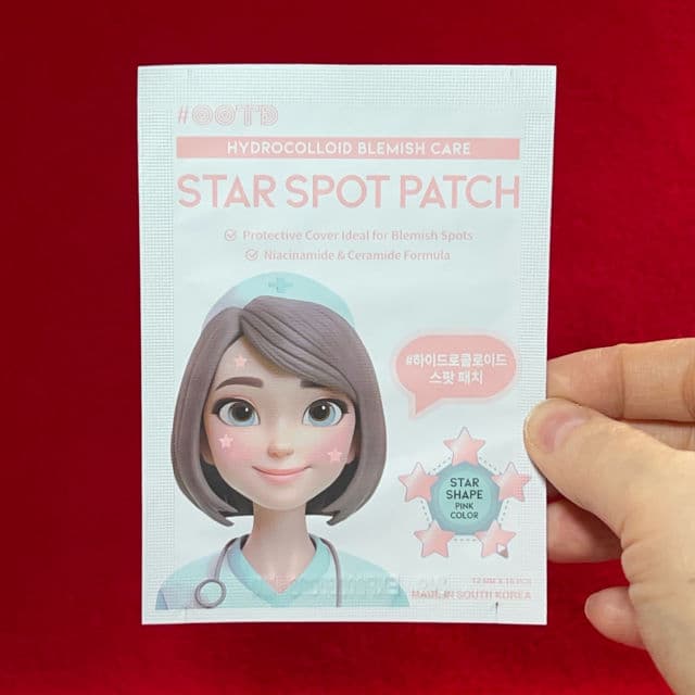 OOTD BEAUTY Star Spot Patch review photo by MeaningInMakeup