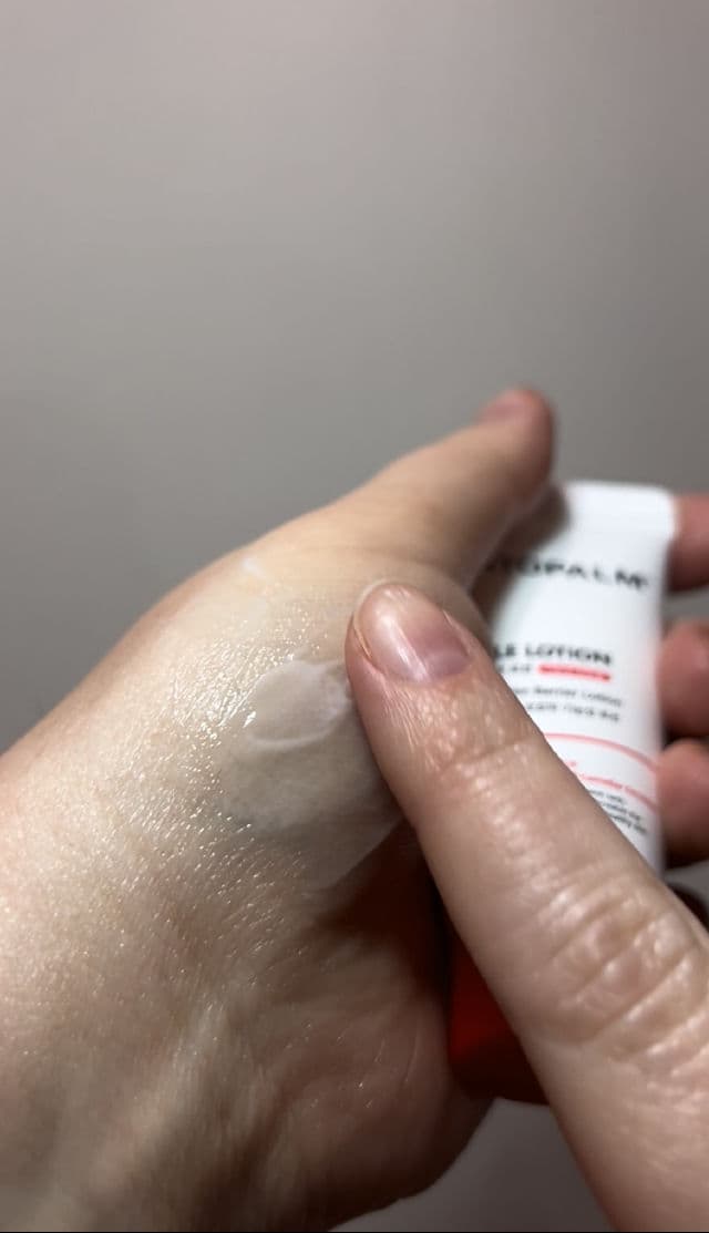 Atopalm Travel Kit review photo by MeaningInMakeup