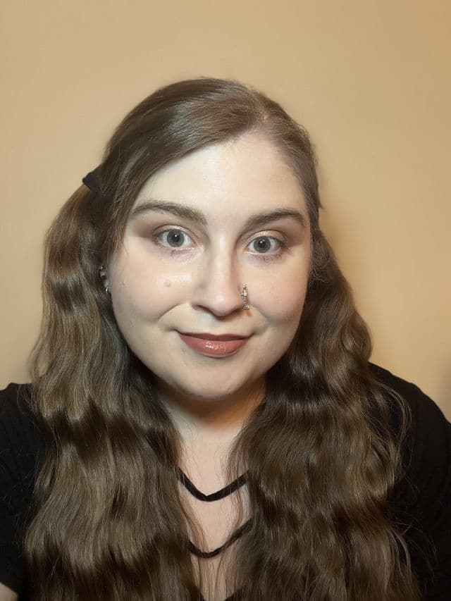 Butter London Soho Show Mascara review photo by MeaningInMakeup