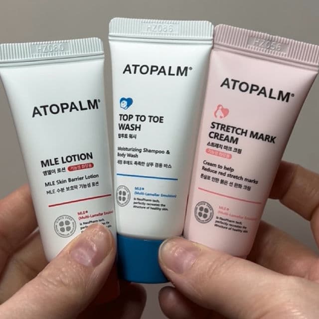 Atopalm Travel Kit review photo by MeaningInMakeup