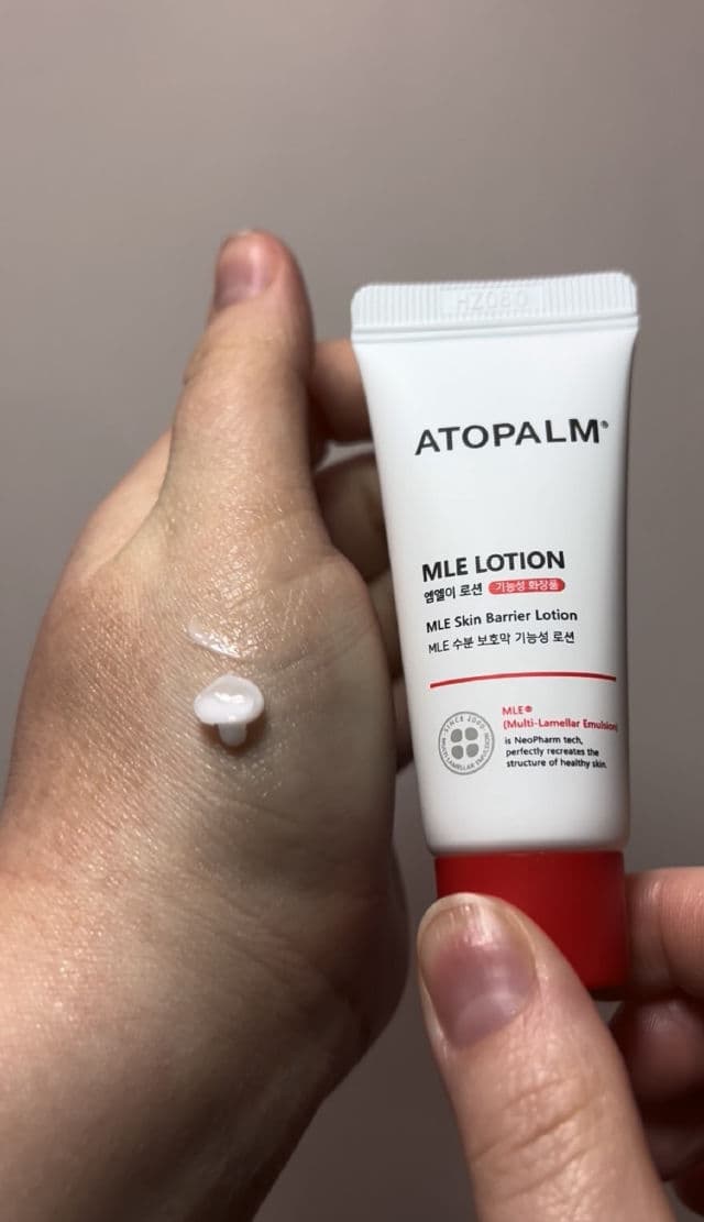 Atopalm Travel Kit review photo by MeaningInMakeup