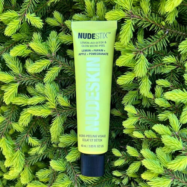 Nudestix Lemon-Aid Detox & Glow Micro-Peel review photo by MeaningInMakeup