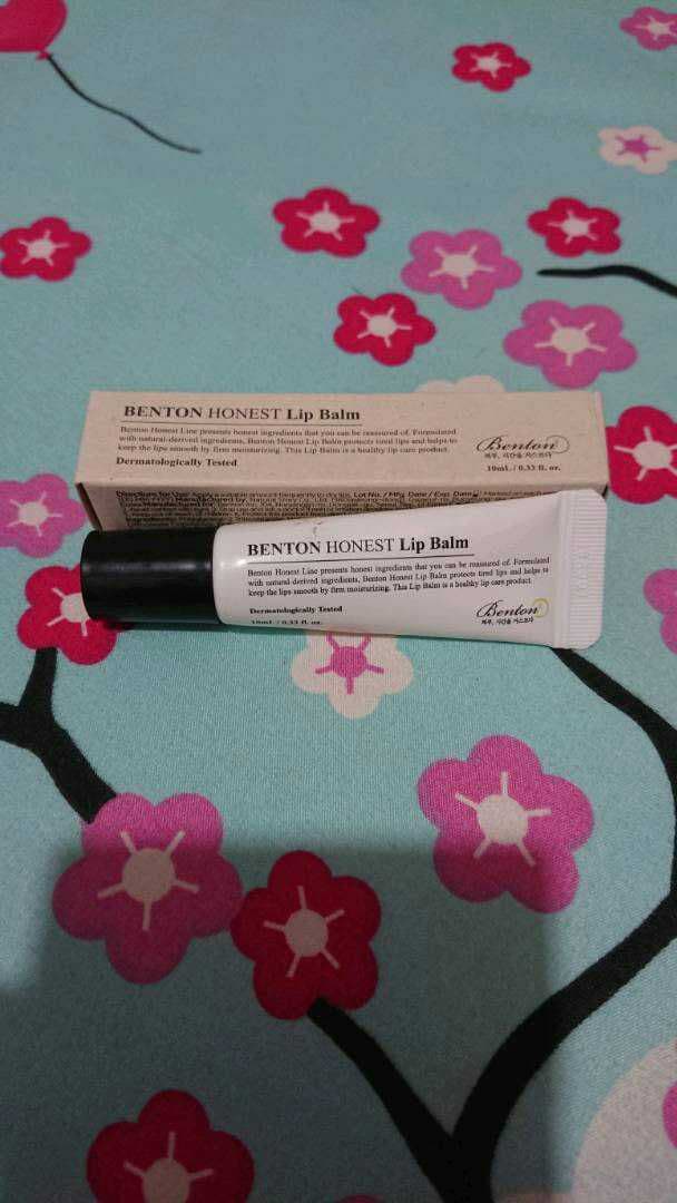 BENTON Honest Lip Balm review photo by ClaireZaelani