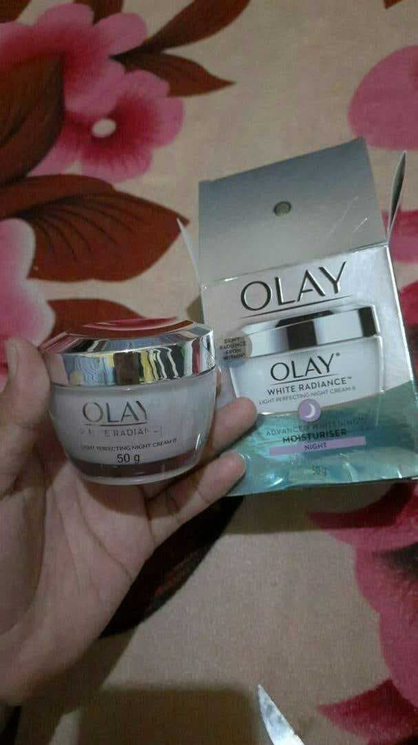 Olay White Radiance Light Perfecting Night Cream review photo by ClaireZaelani