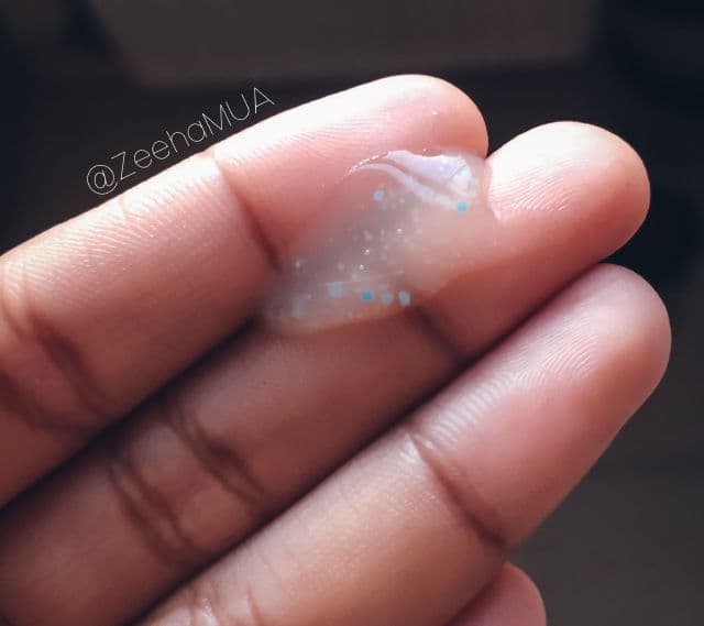 Lazartigue Exfoliate Pre-Shampoo Scalp Gel review photo by ZeehaMUA