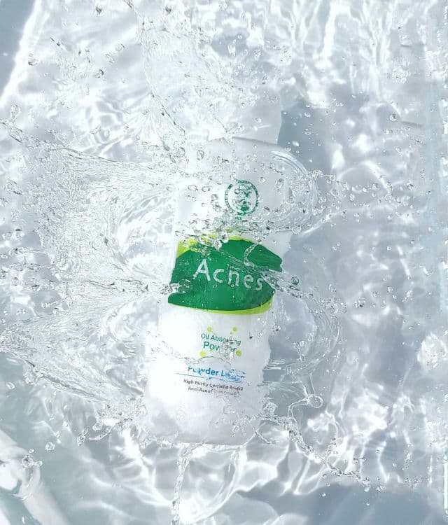 Mentholatum Acnes Powder Lotion review photo by skinlovette