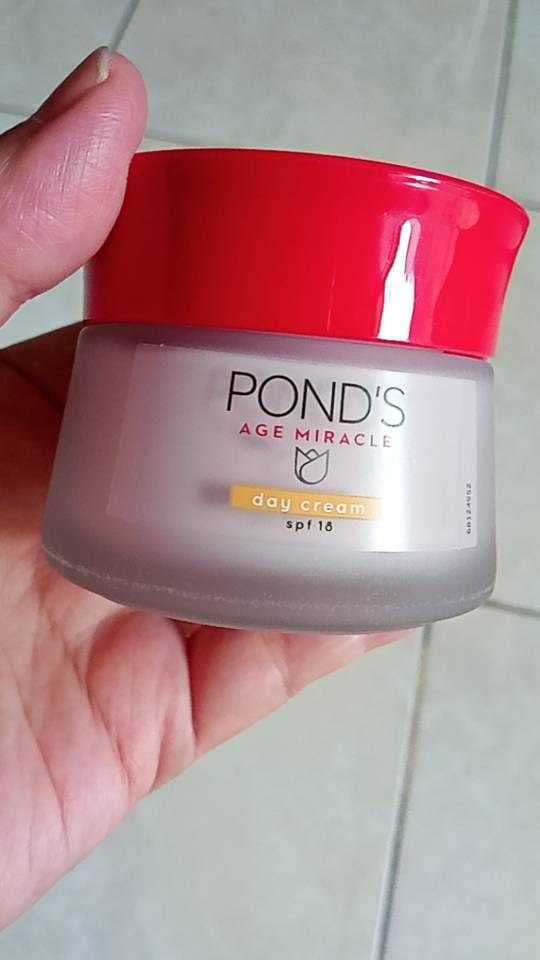 Pond's Age Miracle Day Cream SPF 18 PA ++ review photo by merrylie