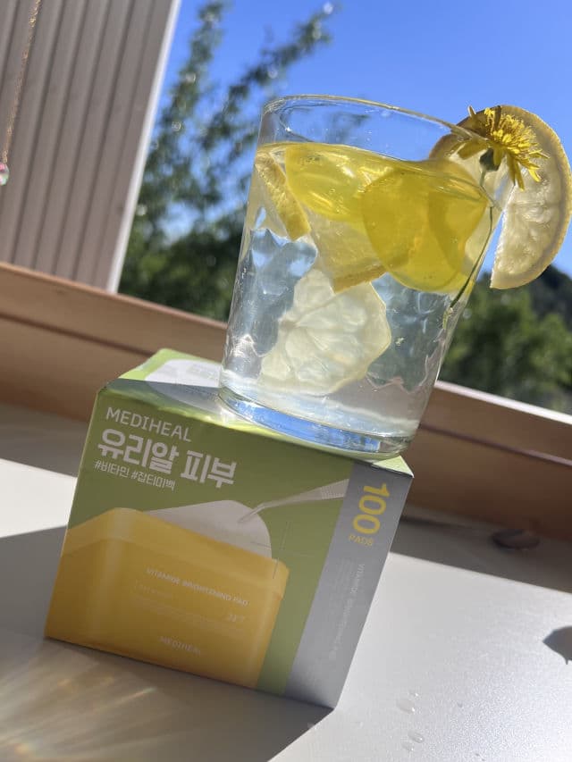 MEDIHEAL Vitamide Brightening Pad review photo by sarakawa