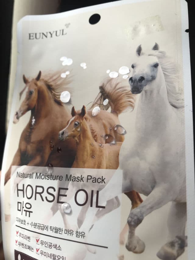 EUNYUL Natural Moisture Mask Pack - Horse Oil review photo by Lovelettertomyskin