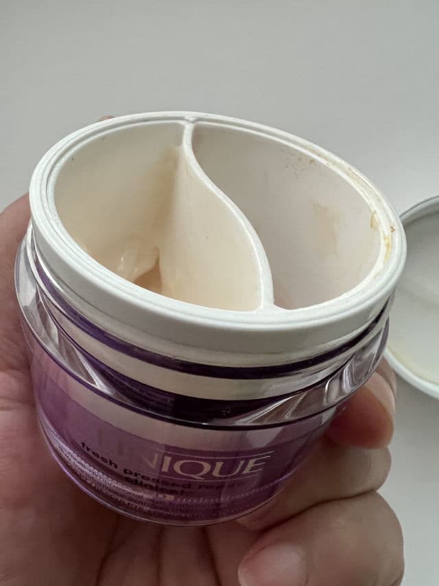 Clinique Smart Clinical MD Multi-Dimensional Age Transformer Duo Resculpt + Revolumize review photo by RBme