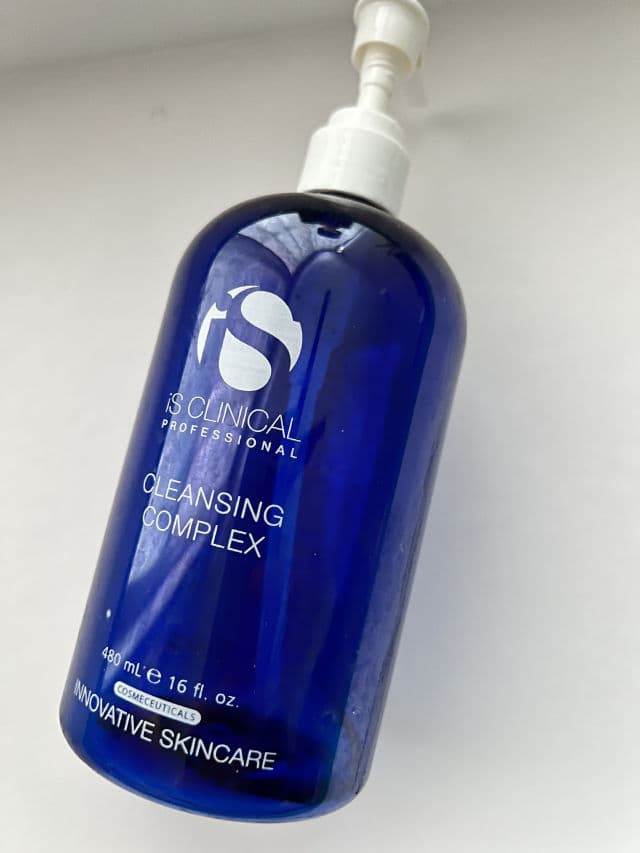 iS Clinical Cleansing Complex review photo by RBme