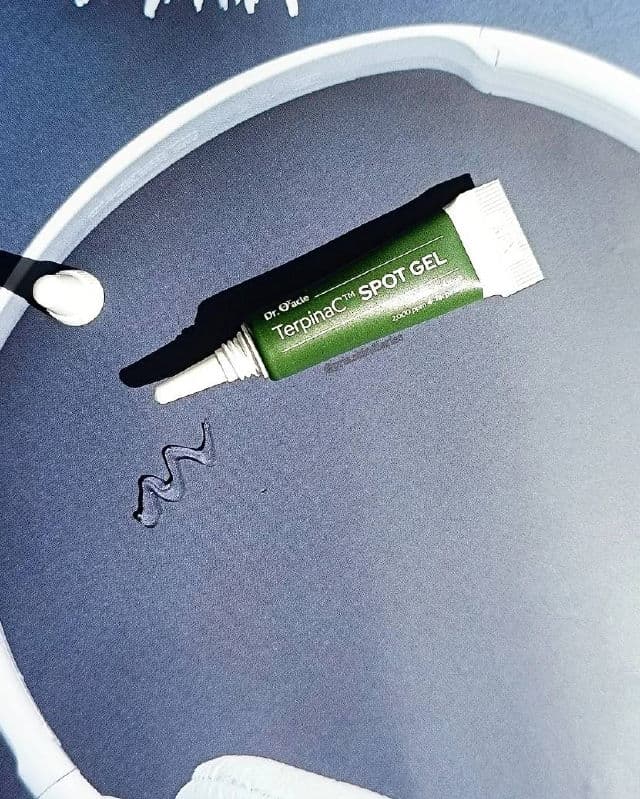DR. ORACLE TerpinaC Spot Gel review photo by prisskindiaries