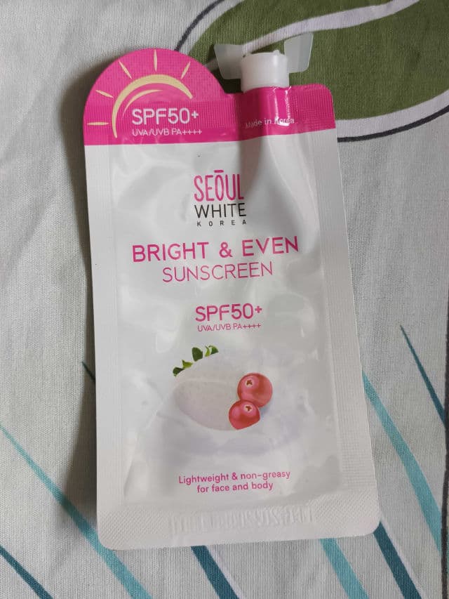 Seoul White Korea Bright & Even Sunscreen SPF50+ PA++++ review photo by Avrelayne