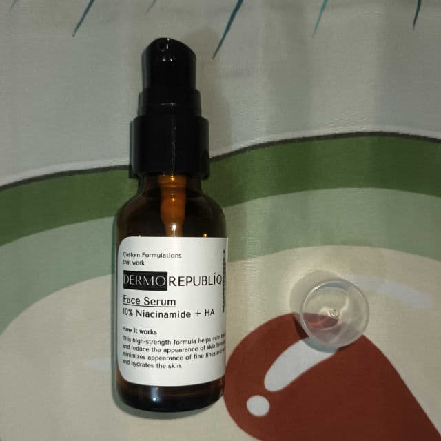 Dermorepubliq 10% Niacinamide + Hyaluronic Acid Face Anti-Blemish Serum review photo by Avrelayne