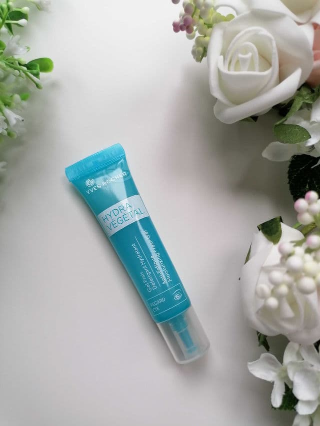 YVES ROCHER Hydra Végétal Gel Frais Défatigant Hydratant review photo by Tanyasworld