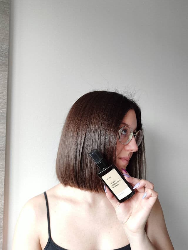Iunik Argan Nourishing Hair Oil review photo by TanyasworldUGC
