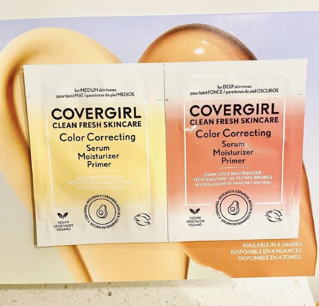 CoverGirl Clean Fresh Skincare Mattifying Oil-Free Moisturizer review photo by JohannaCP