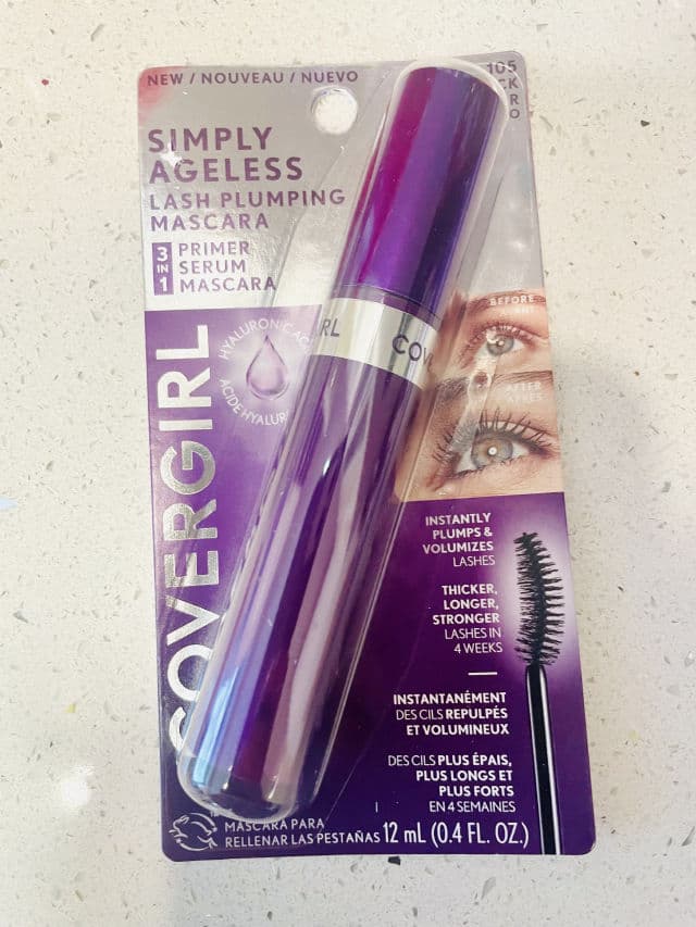 CoverGirl Simply Ageless Lash Plumping Mascara review photo by JohannaCP