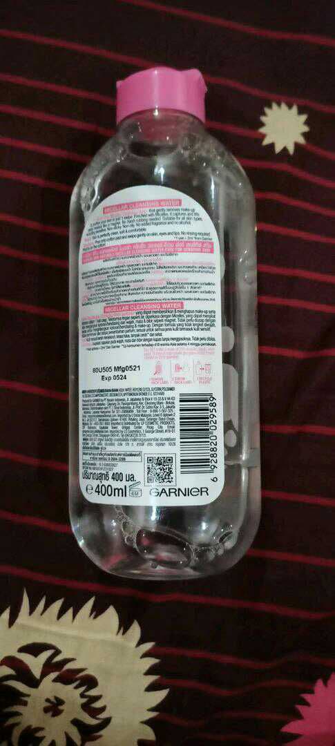 Garnier Micellar Cleansing Water All-in-1 review photo by AisyahraniGinting