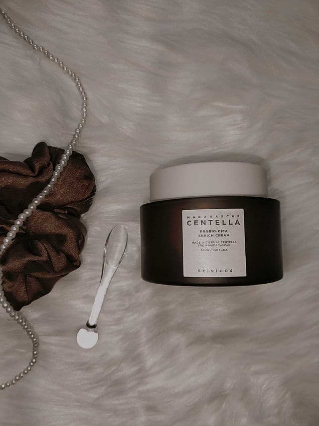 SKIN1004 Madagascar Centella Probio-Cica Enrich Cream review photo by paxlin3