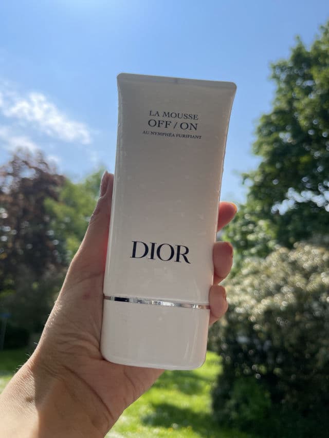 Dior La Mousse OFF/ON Foaming Cleanser review photo by Beautybeing