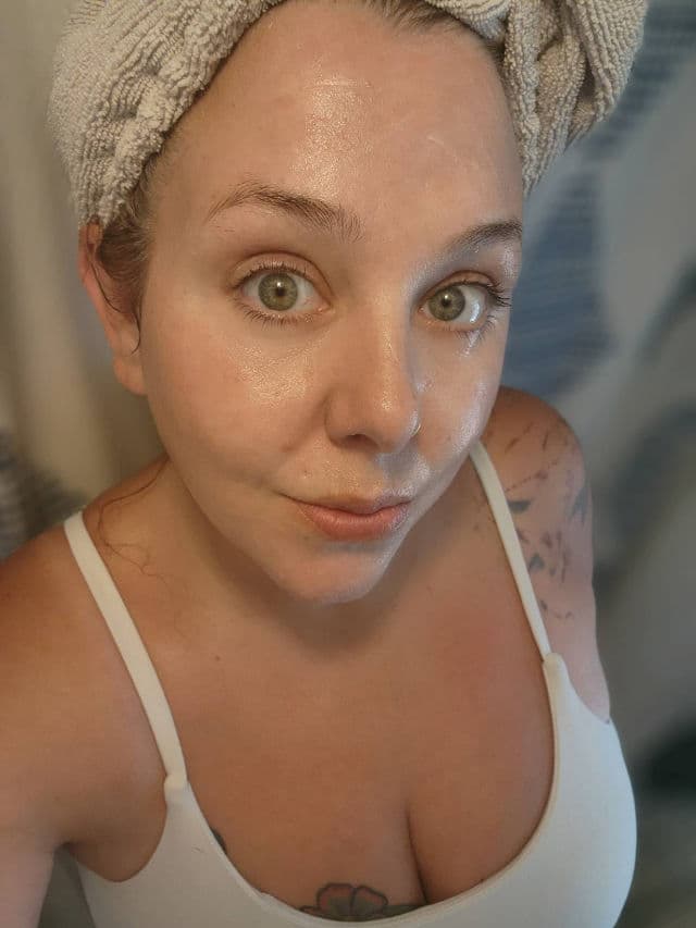 Aceology Multi-Vitamin Brightening Biodegradable Mask review photo by Rachaelann