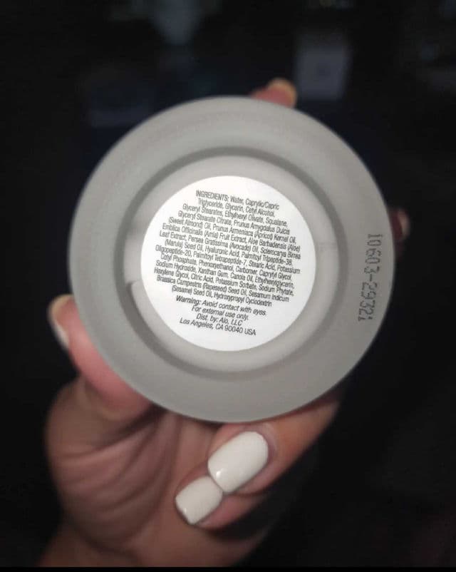 Alo Yoga Luminizing Face Moisturizer review photo by Rachaelann
