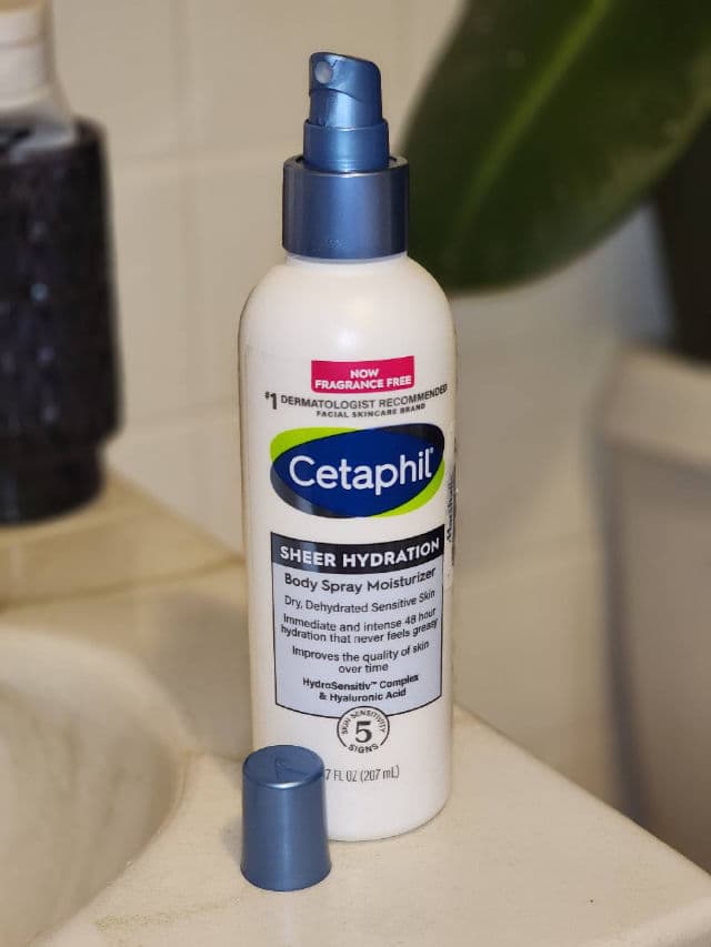 Cetaphil Sheer Hydration Replenishing Body Lotion review photo by Rachaelann