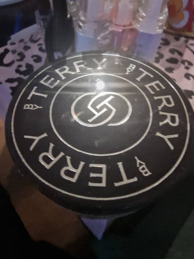 By Terry Hyaluronic Hydra-Powder review photo by Maxine30