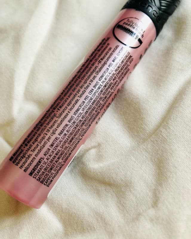 Essence Volume Stylist 18h Curl & Hold Mascara review photo by Lilulas