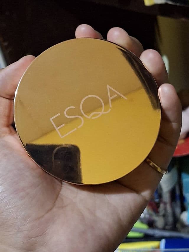 ESQA Flawless Cushion Serum SPF 50+ PA+++ review photo by AliifahNa