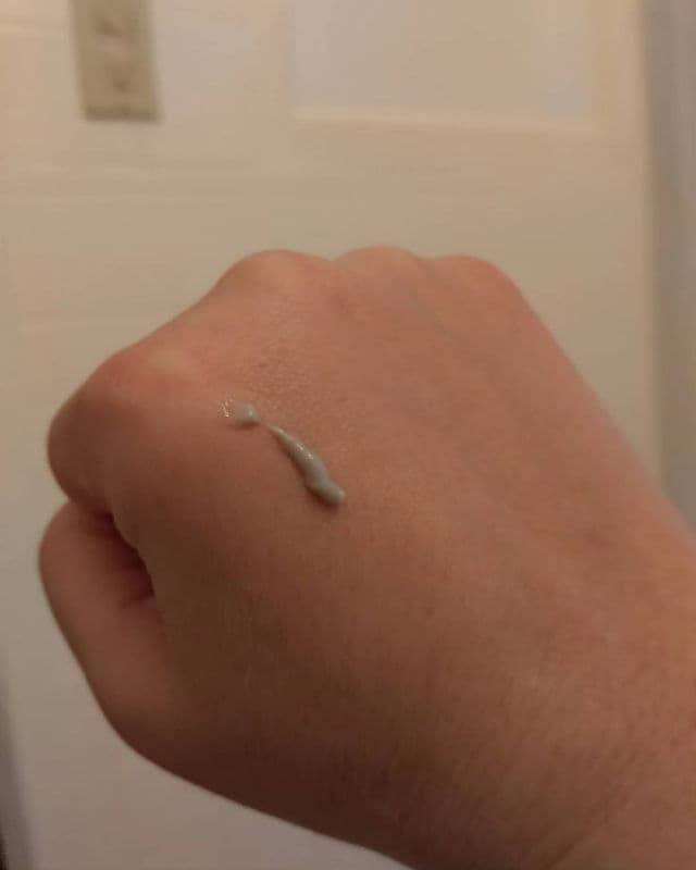 Caudalie Paris Vinopure Salicylic Spot Solution review photo by NikkiJames023