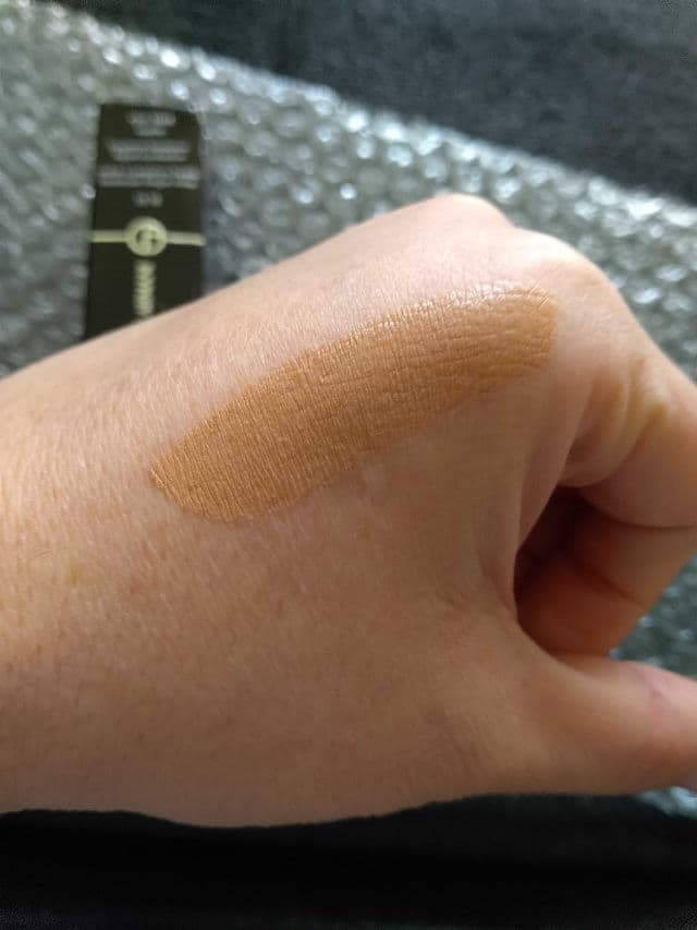Armani Beauty Longwear Luminous Liquid Eyeshadow Eye Tint review photo by NikkiJames023