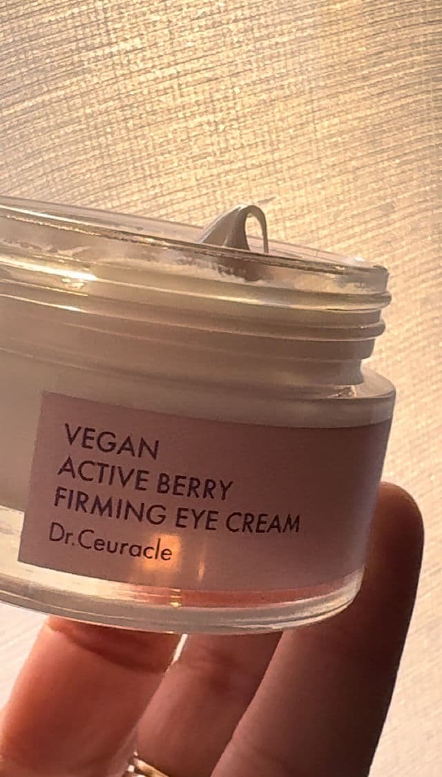 Dr. Ceuracle Vegan Active Berry Firming Eye Cream review photo by myamoon1