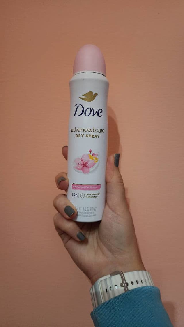 Dove Advanced Care Dry Spray Antiperspirant Deodorant Powder Soft review photo by EnxhiB