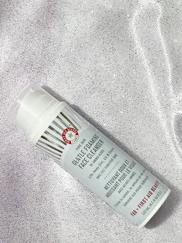 First Aid Beauty Gentle Foaming Cleanser with Amino Acids review photo by Soymipiel